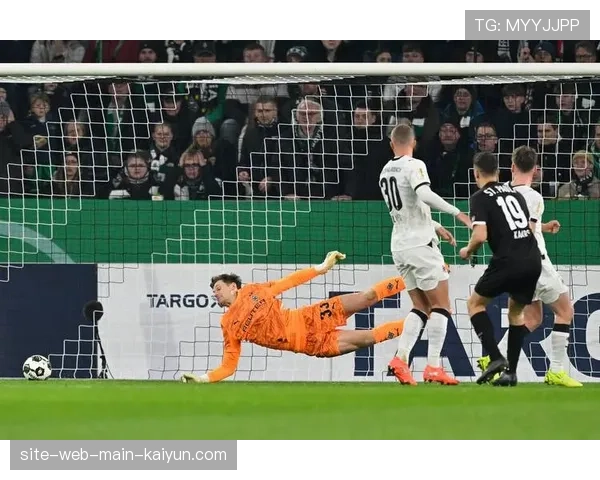 圣保利客场连败攻防崩盘 门兴主场四球大胜止住颓势